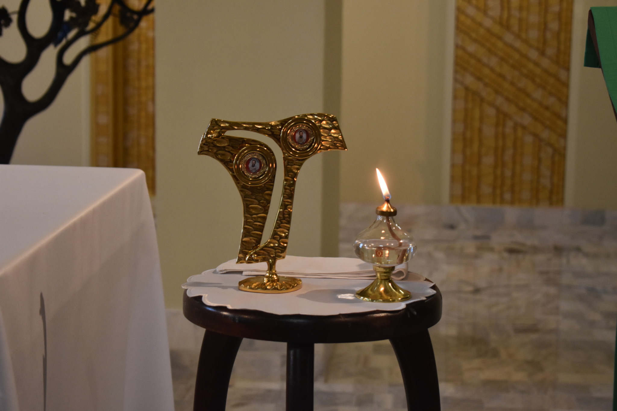 Wprowadzenie relikwii Bł. o. Zbigniewa Strzałkowskiego i Bł. o. Michała Tomaszka